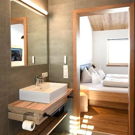 Semesterbostad Urlpold *